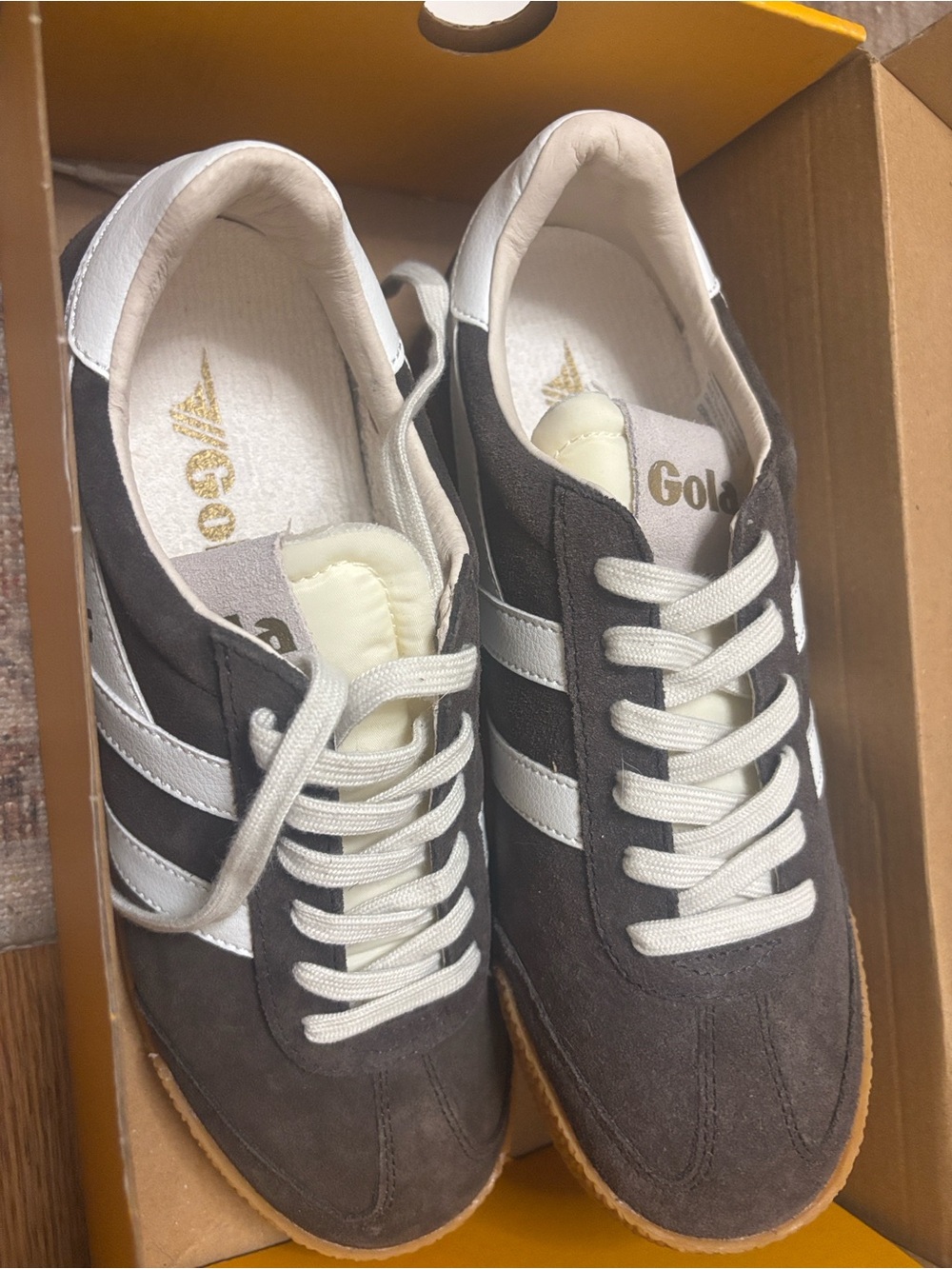 Woman Casual Lace-Up Shoes